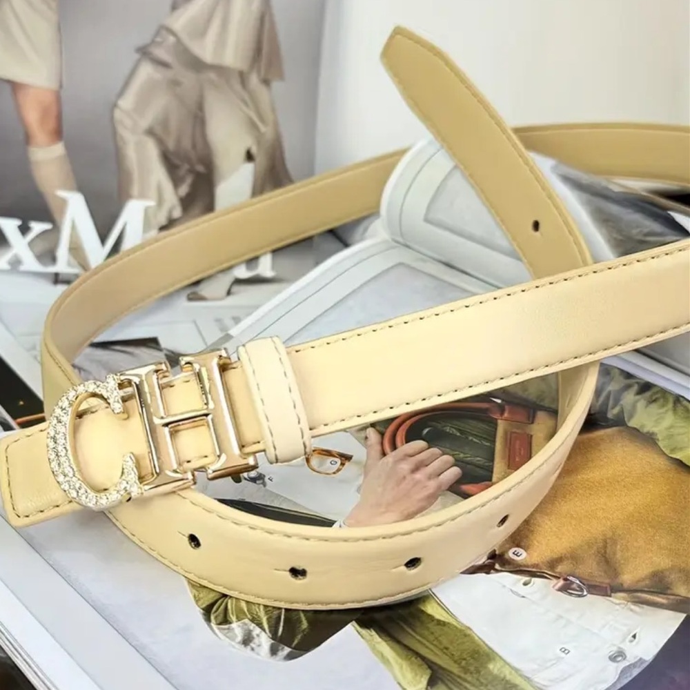 Iconic "CH" Bling Buckle Luxury Belt in Apricot